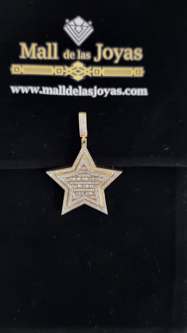 Star Medallion 14K with VVS1 Diamond Inlay