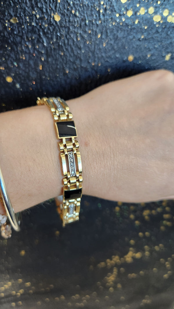Fancy Bracelet with Onix & Diamond 10MM 8"L 14K